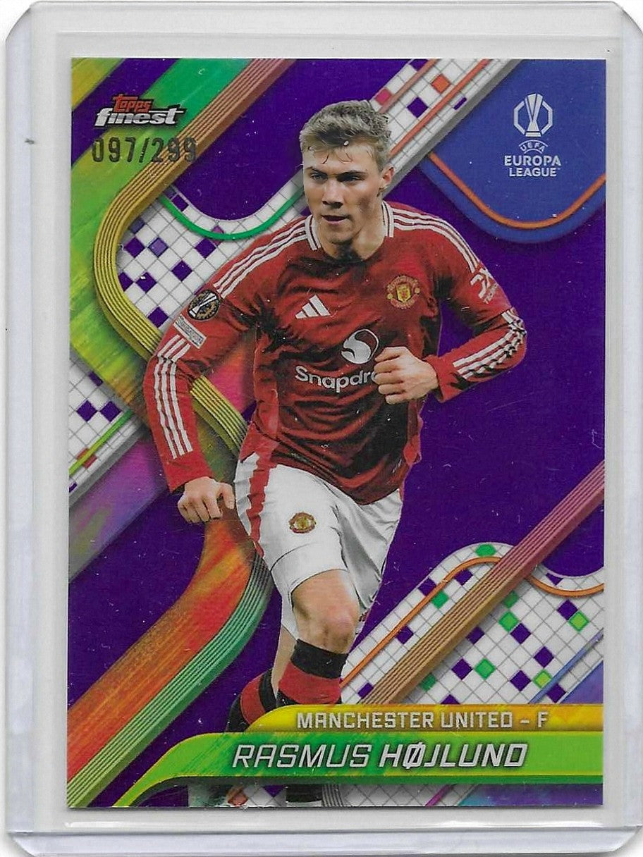 Rasmus Højlund- 2024-25 Topps Finest - Purple Refractor /299