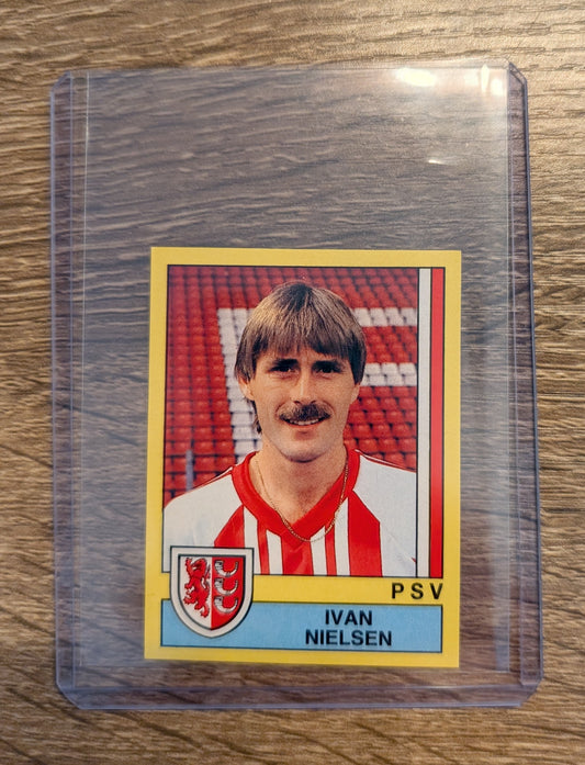 Ivan Nielsen - Votebal 90 - PSV