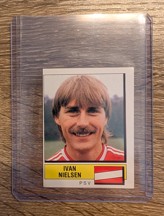 Ivan Nielsen - Votebal 88 - PSV
